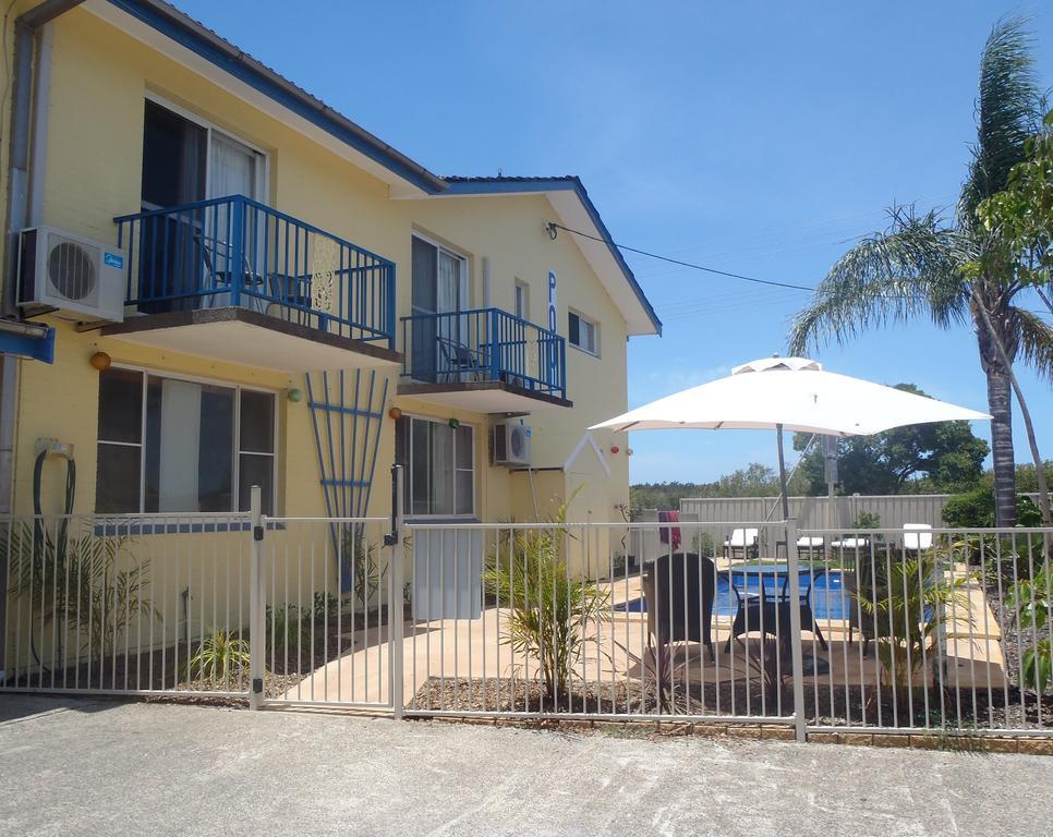 Harrington Village Motel Manning Point Exterior photo